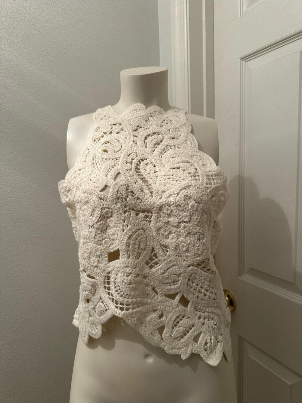 Anewsta Crochet Lace Halter Top - Cream small